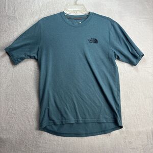 The North Face T-shirt short sleeve Mens size Small Teal color lightweight